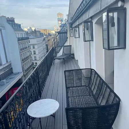 Apartment An Amaizing With Terrace *